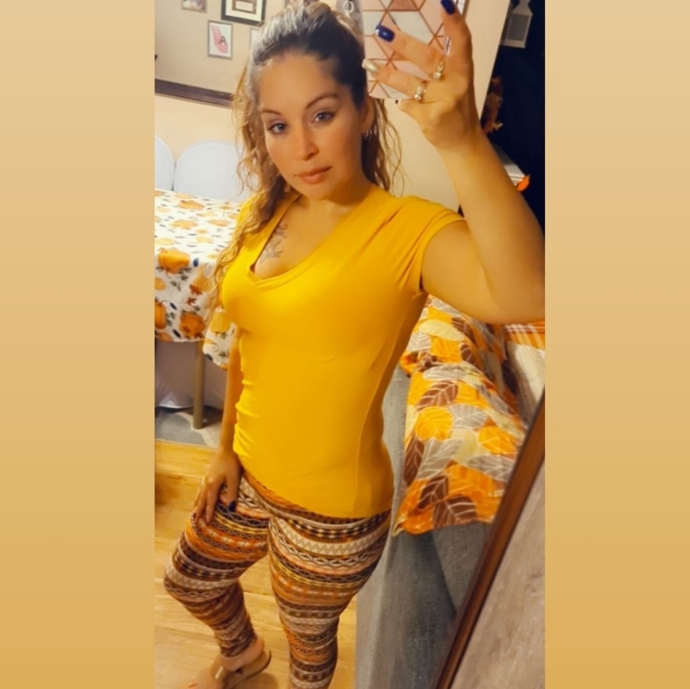 Leggings size medium